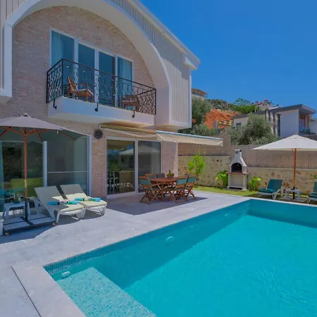 Villa Toucano Peaceful With Nature View, Pool And Jacuzzi *