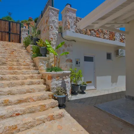 Toucano Peaceful With Nature View, Pool And Jacuzzi Kalkan