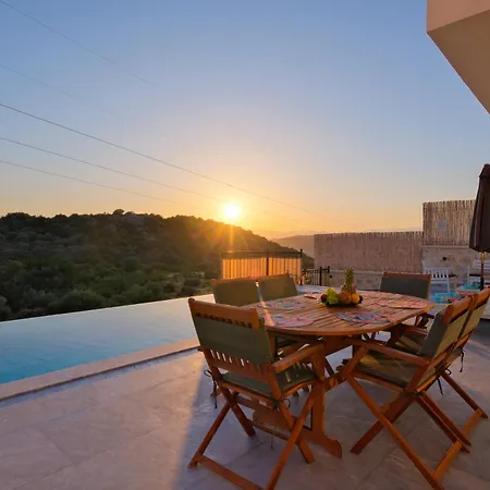 Toucano Peaceful With Nature View, Pool And Jacuzzi Willa