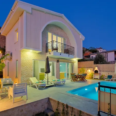 Willa Toucano Peaceful With Nature View, Pool And Jacuzzi Kalkan