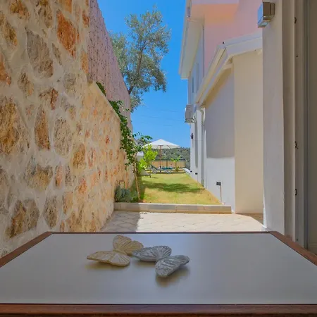 Toucano Peaceful With Nature View, Pool And Jacuzzi Kalkan