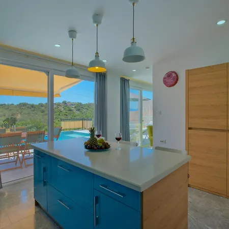 Toucano Peaceful With Nature View, Pool And Jacuzzi